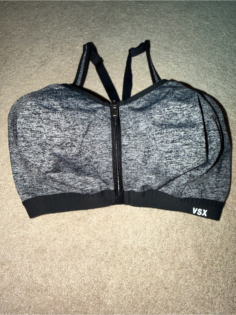 Victoria’s Secret The Incredible VSX Sports Bra Size 32DDD Heather Gray/Black